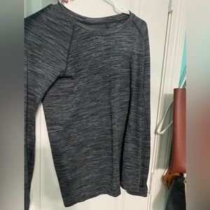 Lululemon swiftly tech long sleeve